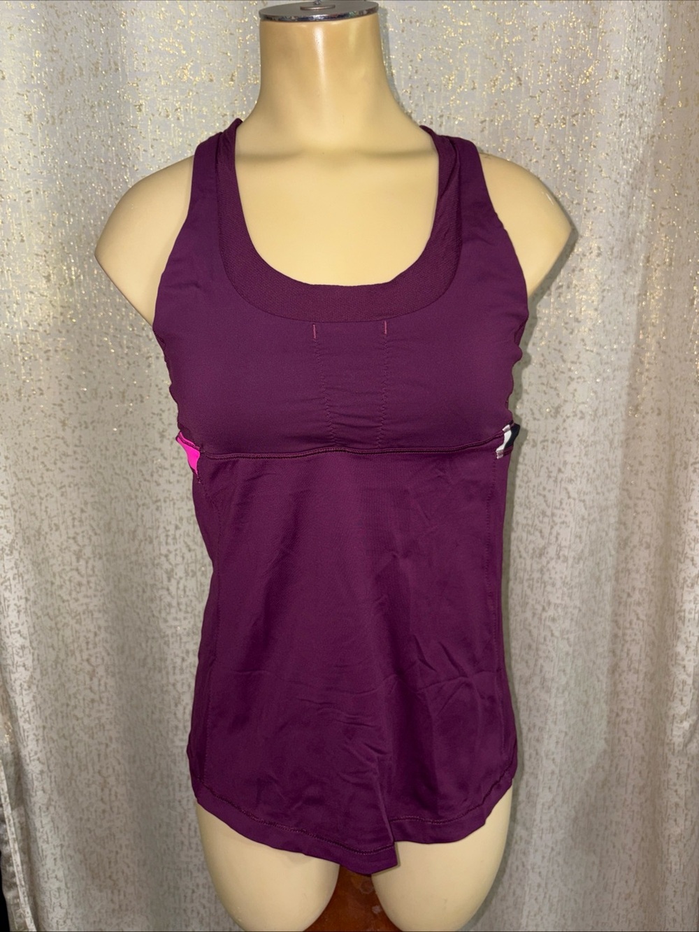 Lululemon Burgandy Tank Topw/ built in Bra, Colorblock Straps, Size 6 *no tag